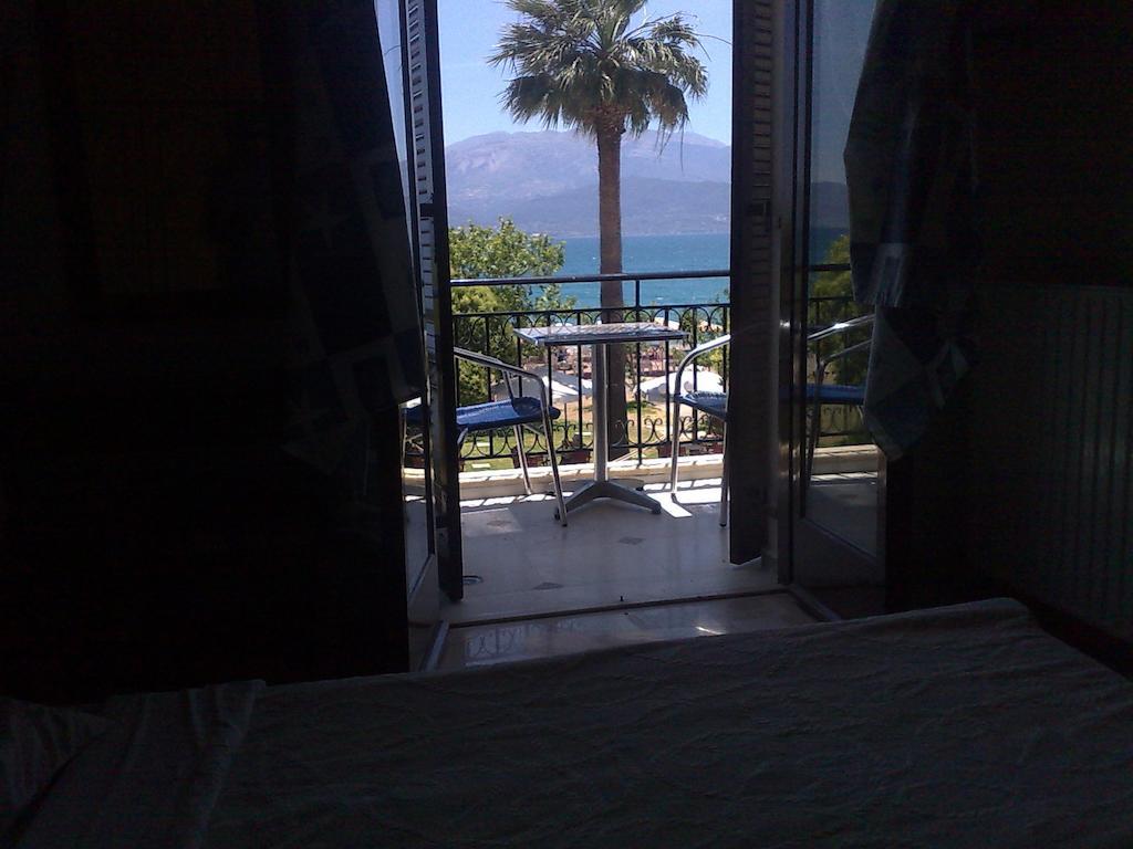 Regina Hotel Nafpaktos Oda fotoğraf